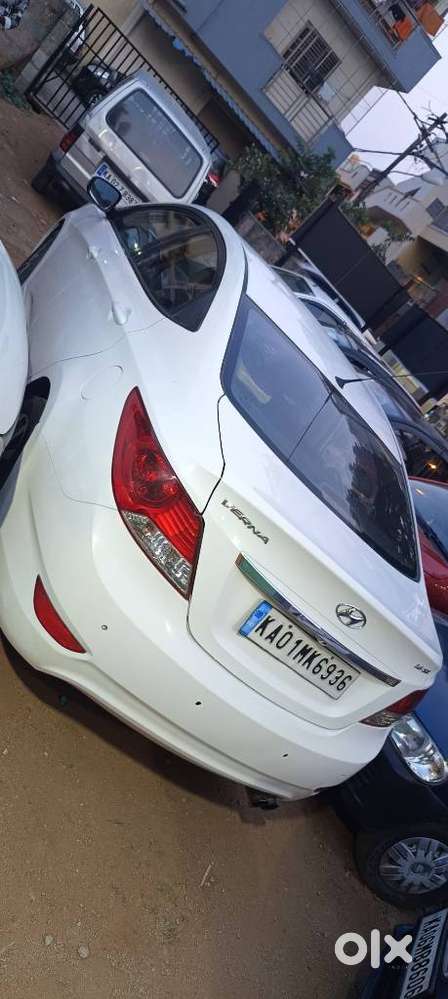 Hyundai Verna Crdi Vgt Sx 1.5, 2013, Diesel