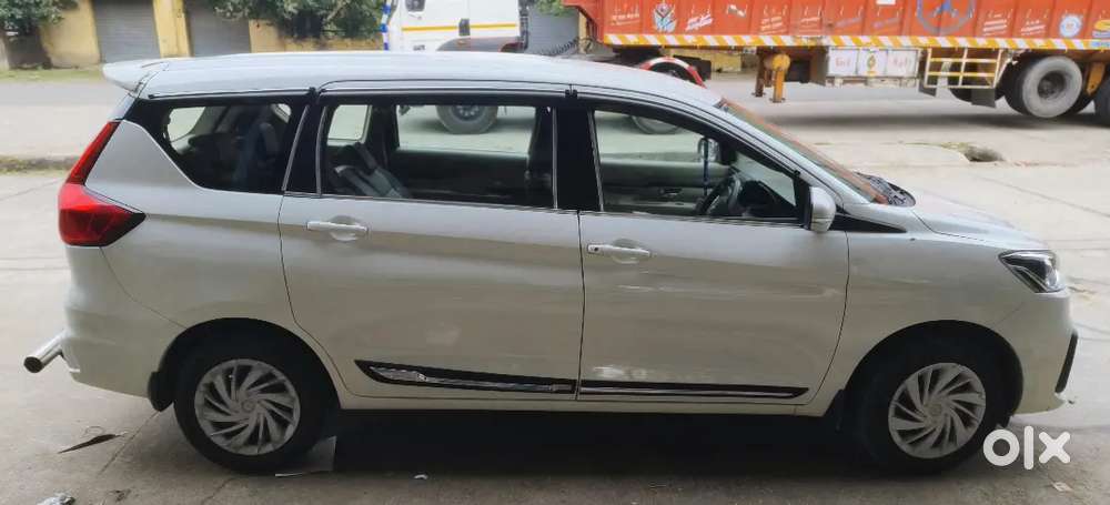 Maruti Suzuki Ertiga Vxi 2023