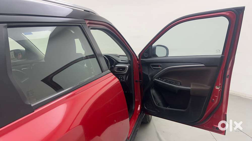 Maruti Suzuki Vitara Brezza 1.5 Zxi Plus At Dual Tone, 2022, Petrol