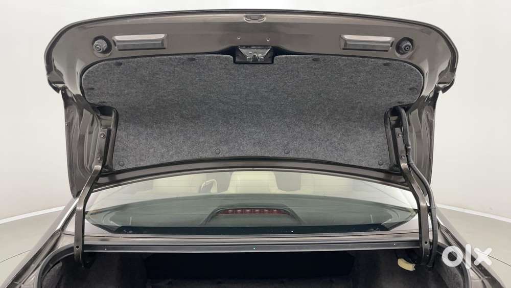 Honda City I-vtec V, 2023, Petrol