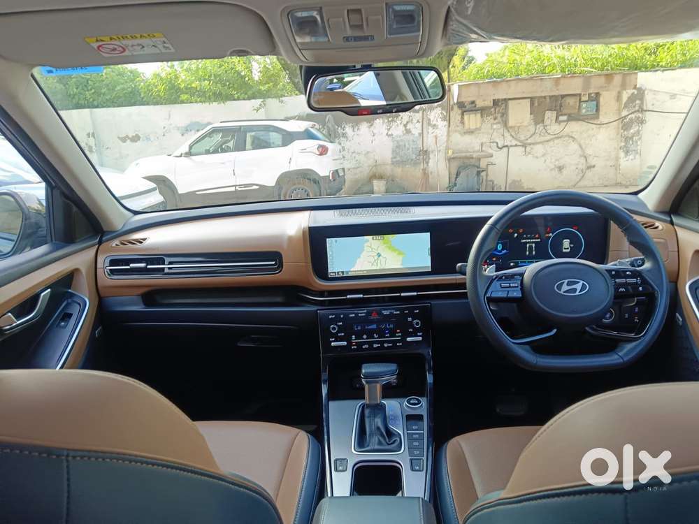 Hyundai Alcazar Signature 1.5 Petrol Dct 6str, 2024, Petrol