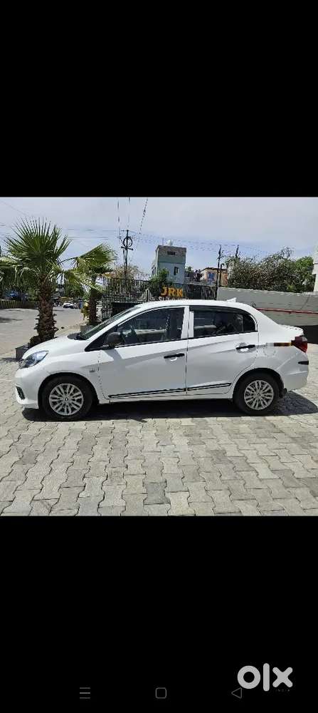 Honda Amaze 2017 Diesel 65000 Km Driven