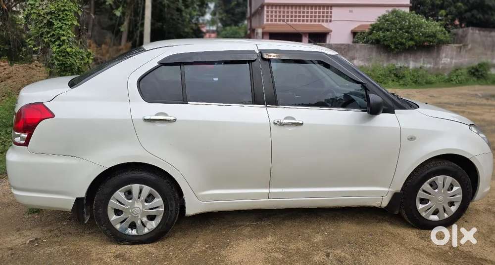 Maruti Suzuki Dzire Vxi 2011