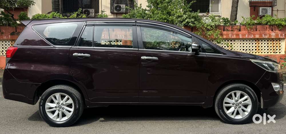 Toyota Innova Crysta 2.4 Vx Mt 8s, 2016, Diesel