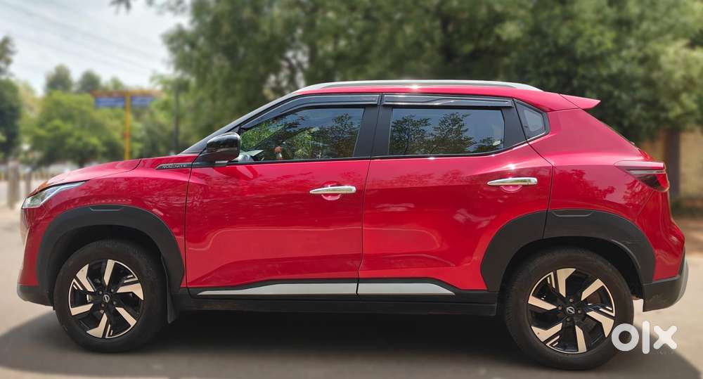 Nissan Magnite N-connecta Mt, 2025, Petrol