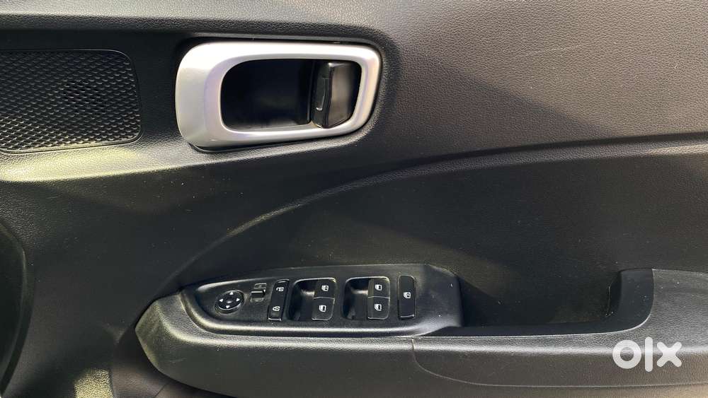 Hyundai Venue S, 2021, Petrol