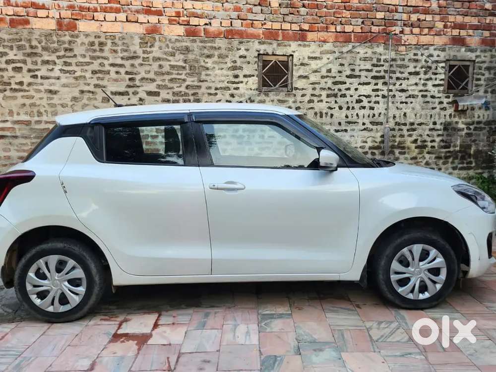 2024 Maruti Suzuki Swift Vxi