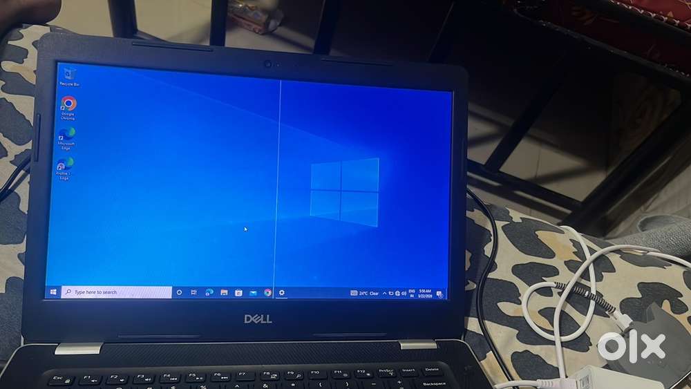 i3 7th Gen used laptop on mint condition with orignal charger