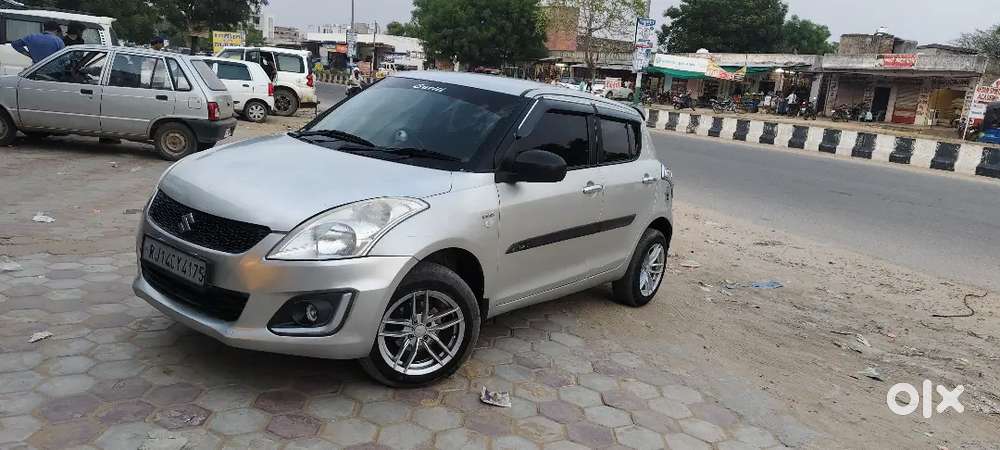Maruti Suzuki Swift 2015 Diesel 127000 Km Driven