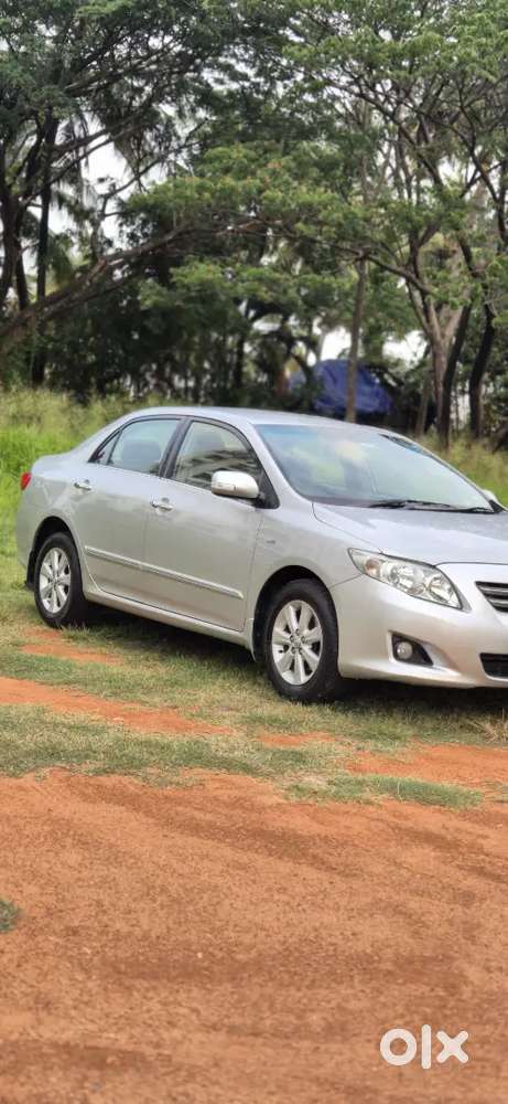 Toyota Corolla Altis 2011 Petrol 90000 Km Driven