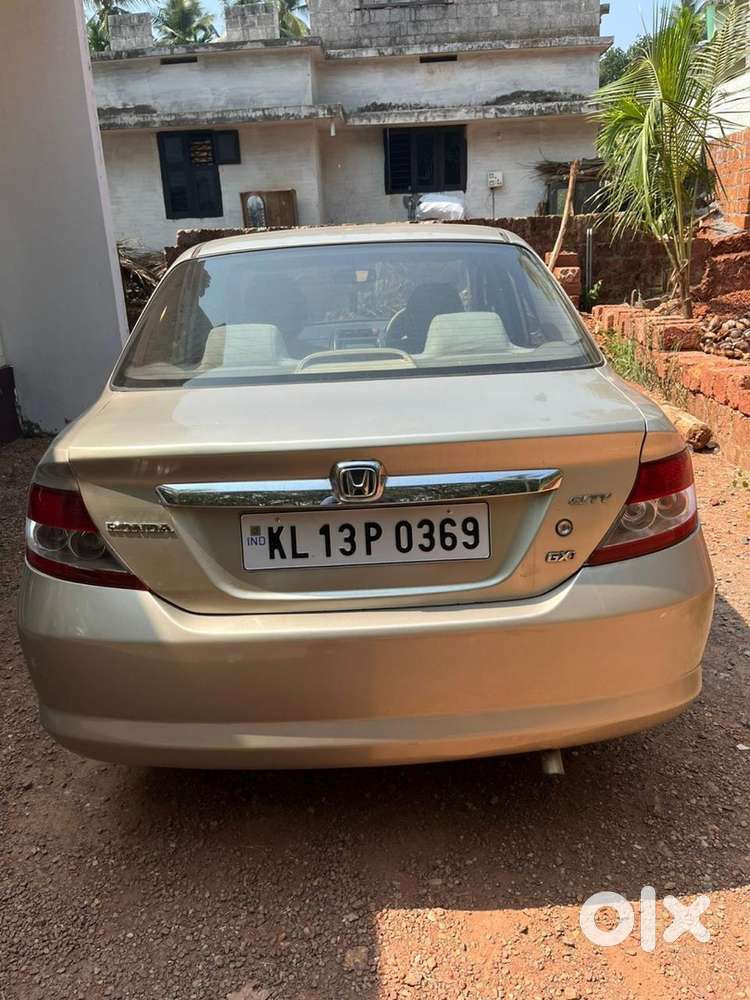 Honda City Zx 2005 Petrol Well Maintained