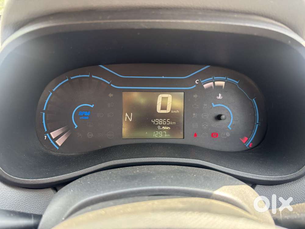 Renault Kwid 1.0 Rxt Amt Opt, 2020, Petrol