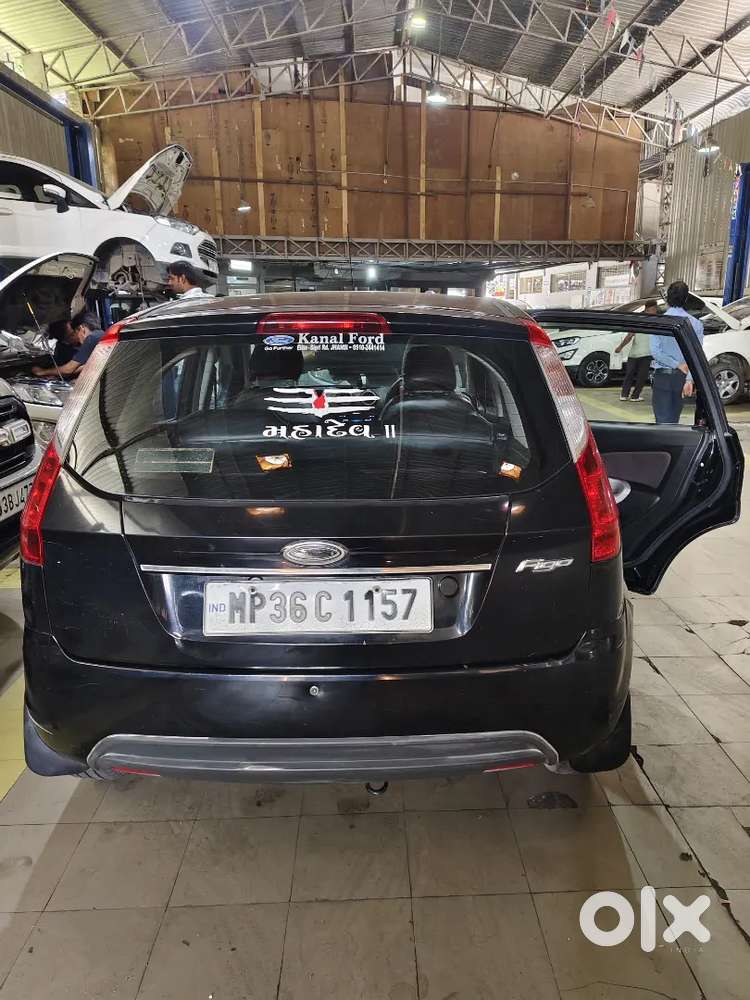 Ford Figo 2013 Petrol 77000 Km Drive