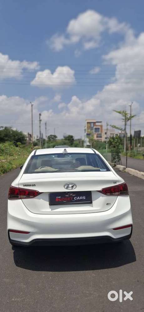 Hyundai Verna, 2018, Petrol