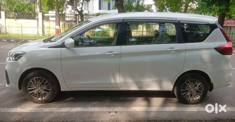 Maruti Suzuki Ertiga 1.4 Vxi Cng Anniversary Edition, 2021, Cng & Hy..