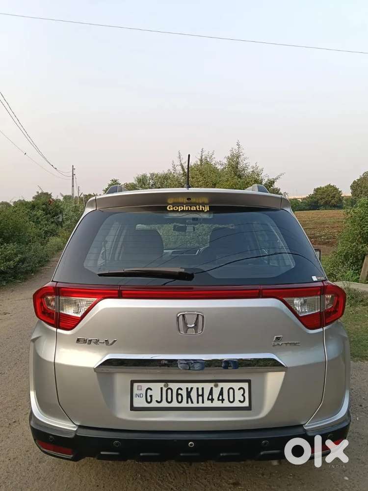 Honda Br-v 1.5 S I-vtec Mt, 2017, Petrol