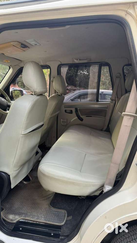 Mahindra Scorpio S4 Plus 9s, 2016, Diesel