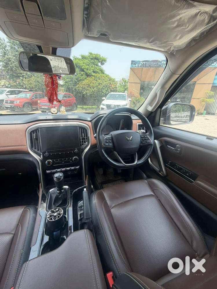 Mahindra Scorpio N Z8 Select Diesel 2025