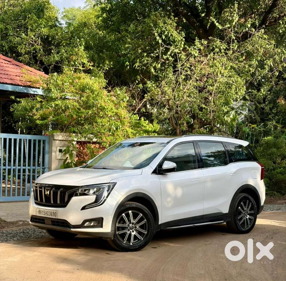 Mahindra Xuv700 2.2 Ax 7 Diesel At Str, 2022, Diesel