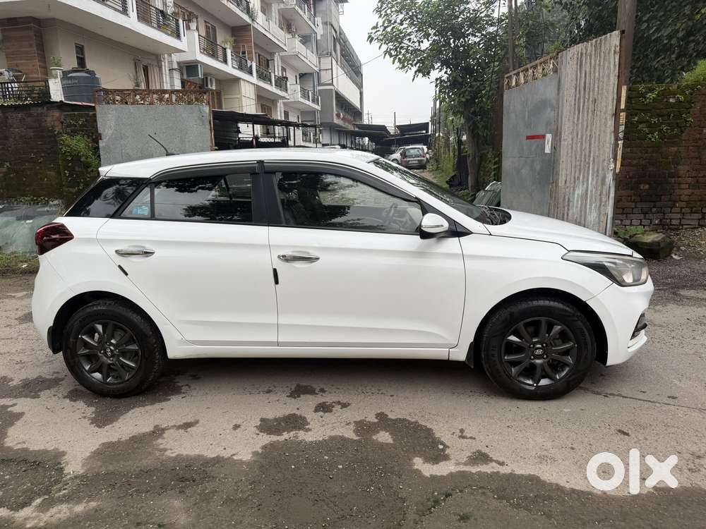 Hyundai I20 Sportz Plus, 2019, Petrol