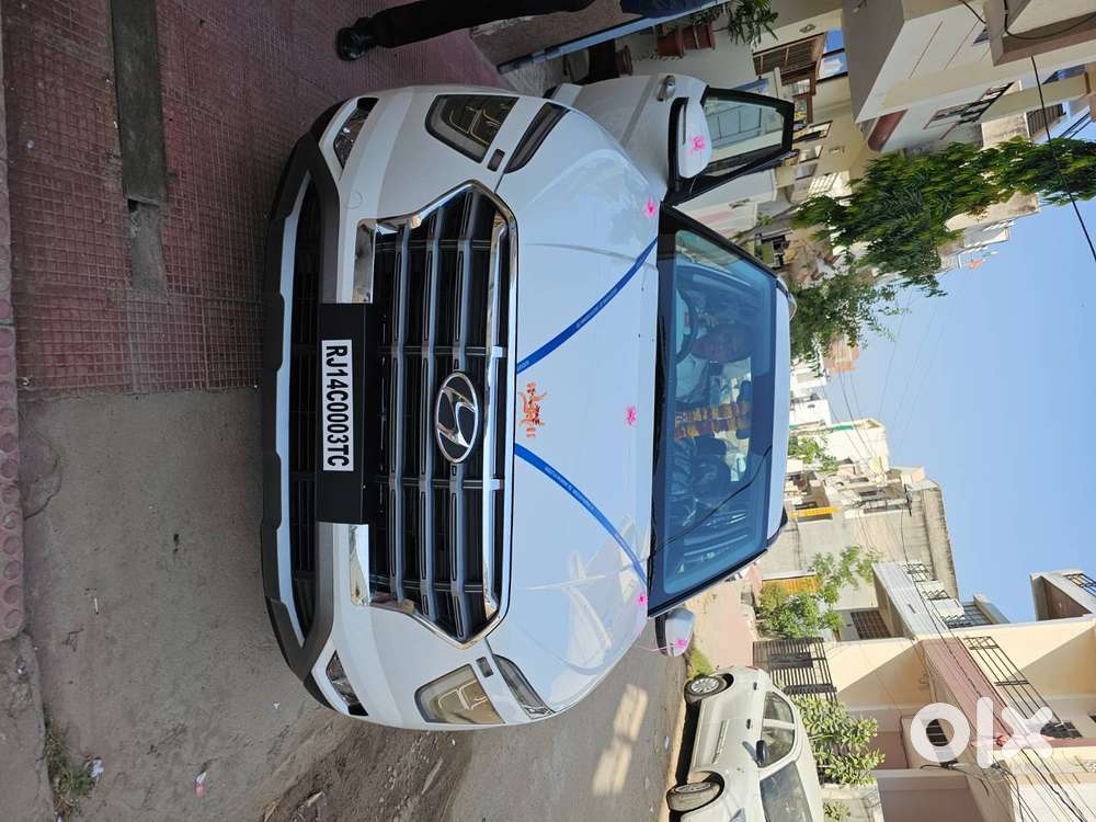 Creta Top Model Available For Sale