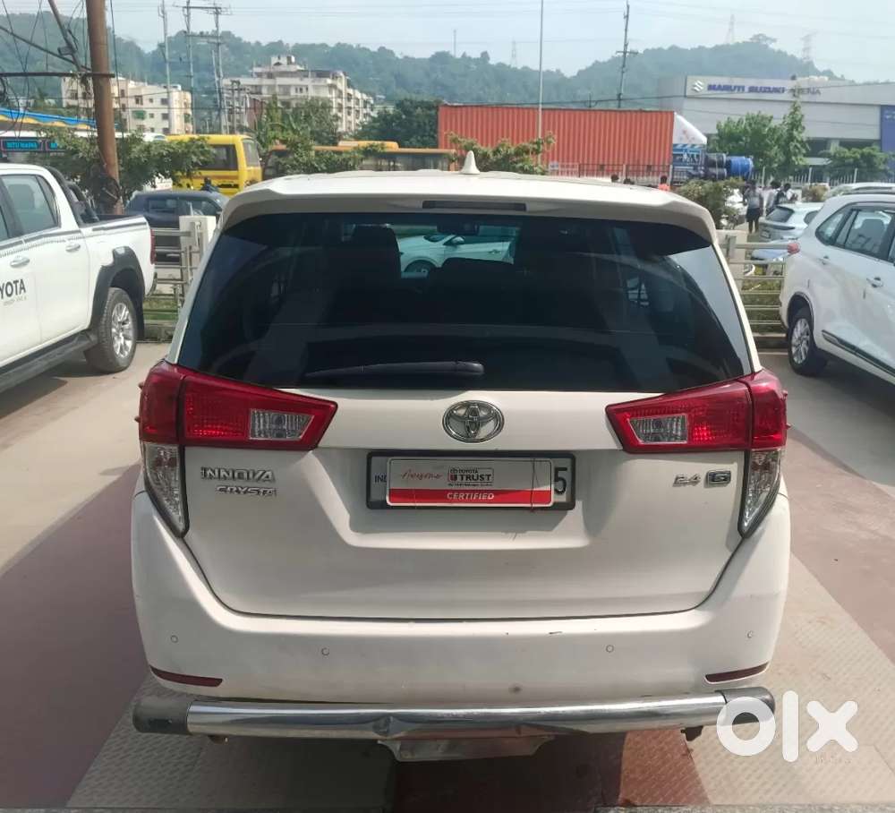 Toyota Innova Crysta 2.4 G Mt 7 Str, 2021, Diesel