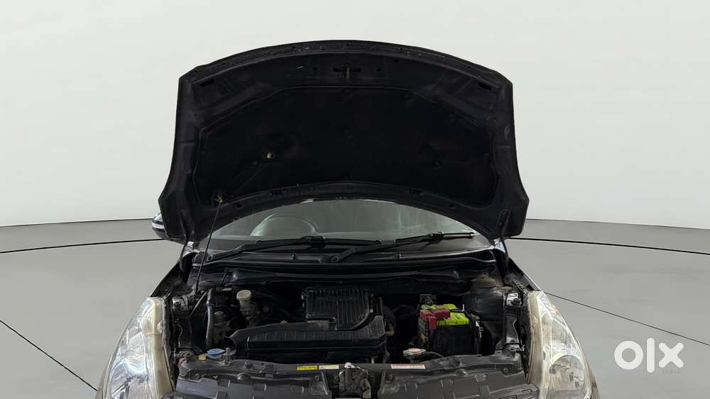 Maruti Suzuki Swift Vxi, 2015, Petrol