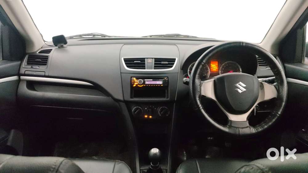 Maruti Suzuki Swift 2011-2014 Vxi, 2013, Petrol