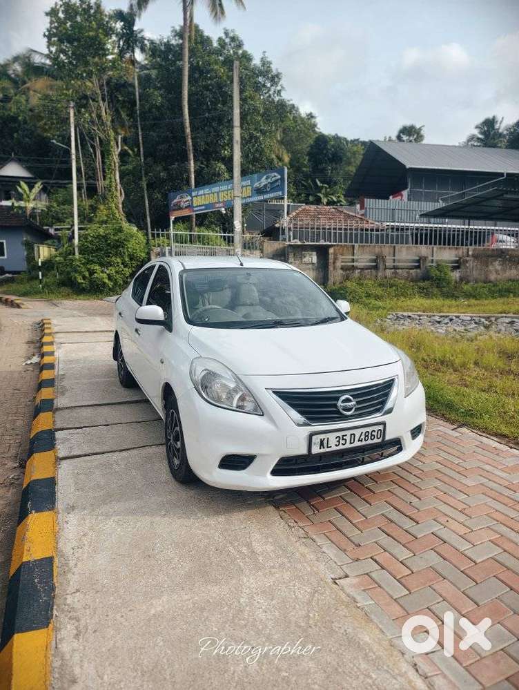 Nissan Sunny, 2012, Diesel