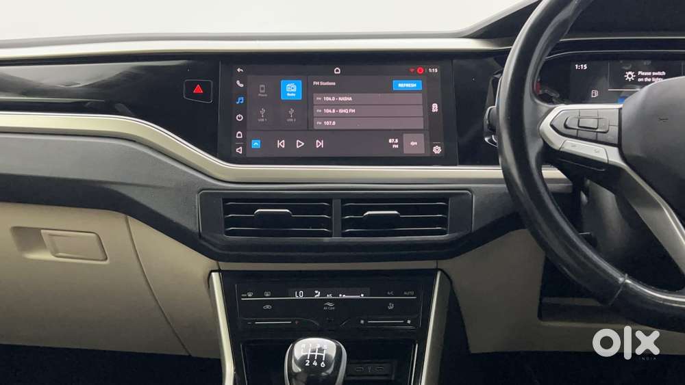 Volkswagen Virtus 1.0 Topline Tsi At, 2023, Petrol