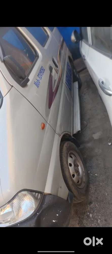 Maruti Suzuki Eeco 2011