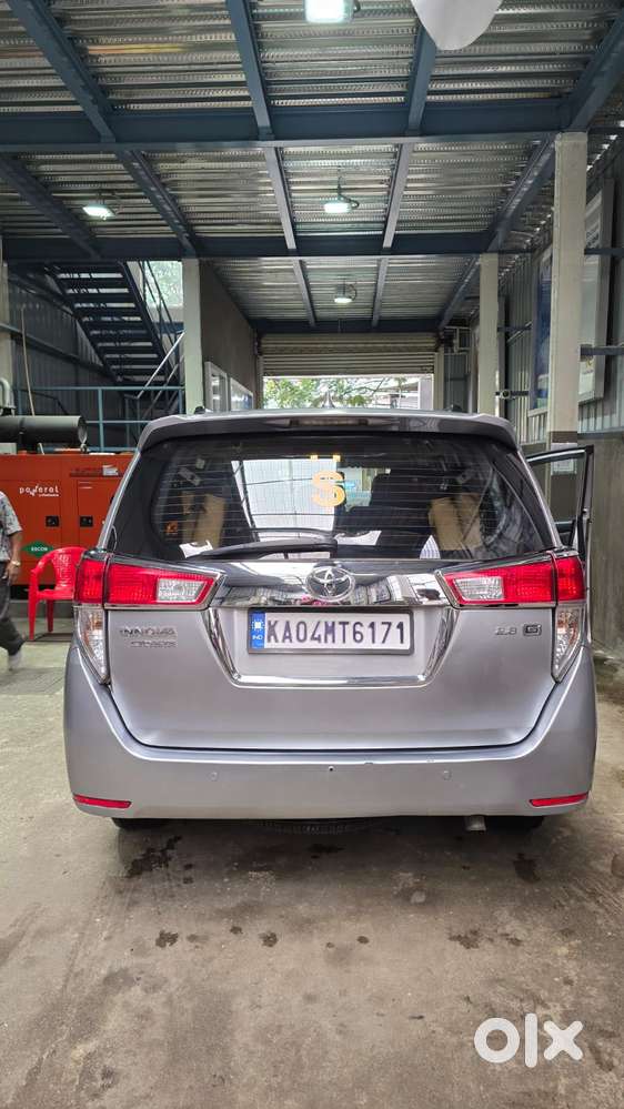 Toyota Innova Crysta 2.7 Gx At 8s, 2017, Diesel
