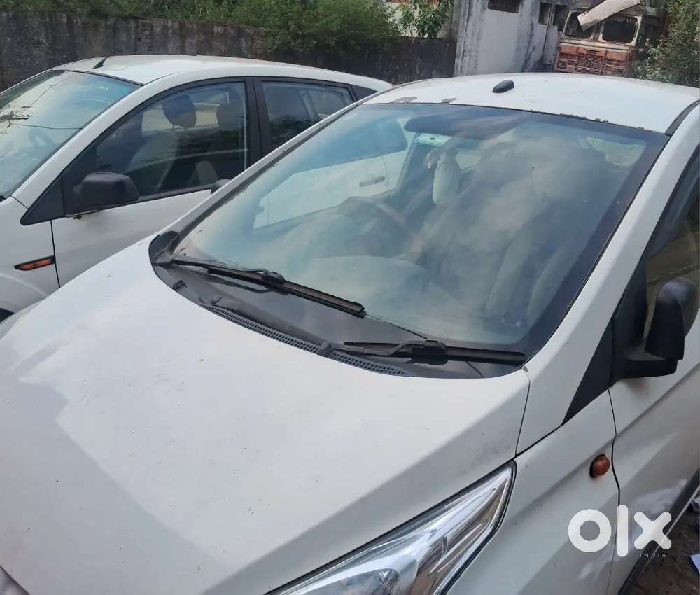 Car Sale  हुंडई Eon