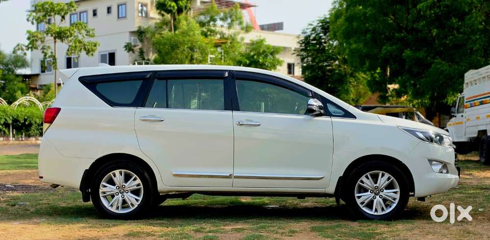 Toyota Innova Crysta 2.5z, 2018, Diesel
