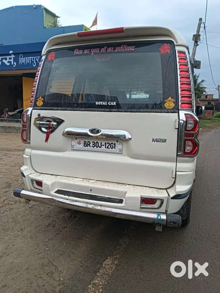 Mahindra Scorpio 2015 Diesel Well Maintained