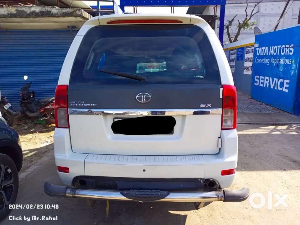 2017 Tata Safari Strome Ex - Excellent Condition