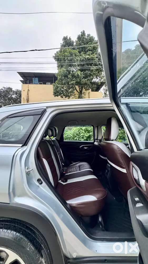 Maruti Suzuki Grand Vitara 2023 Hybrid