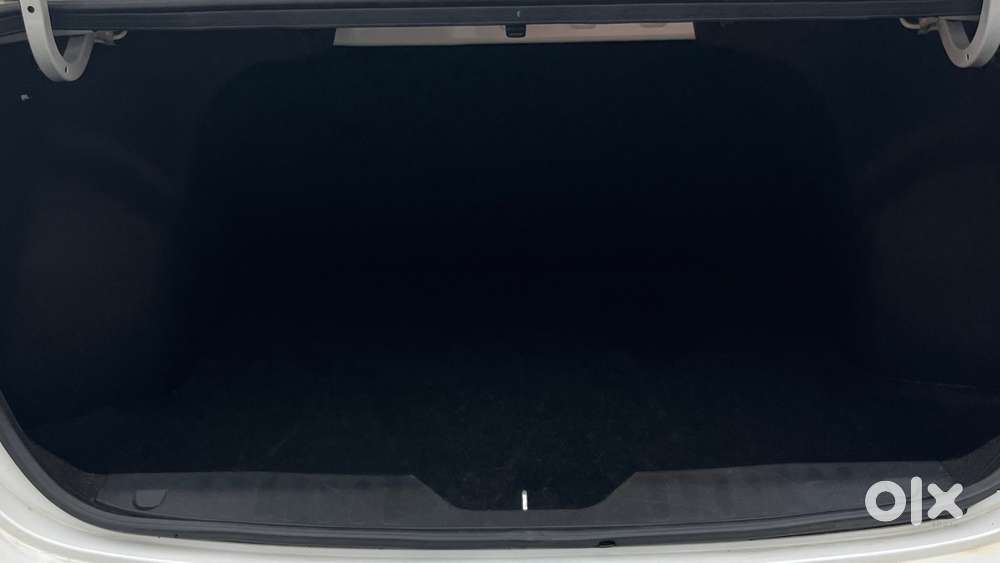 Maruti Suzuki Ciaz Zxi, 2016, Petrol