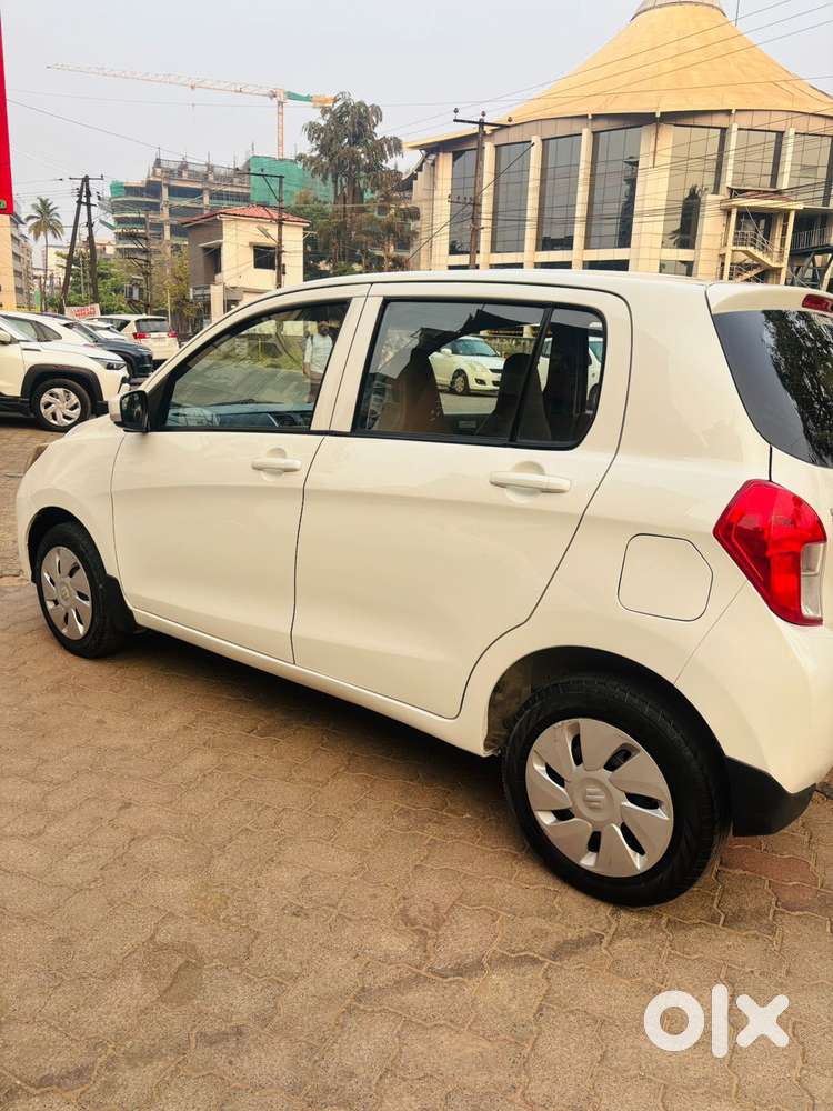 Maruti Suzuki Celerio Zxi Optional Amt, 2016, Petrol