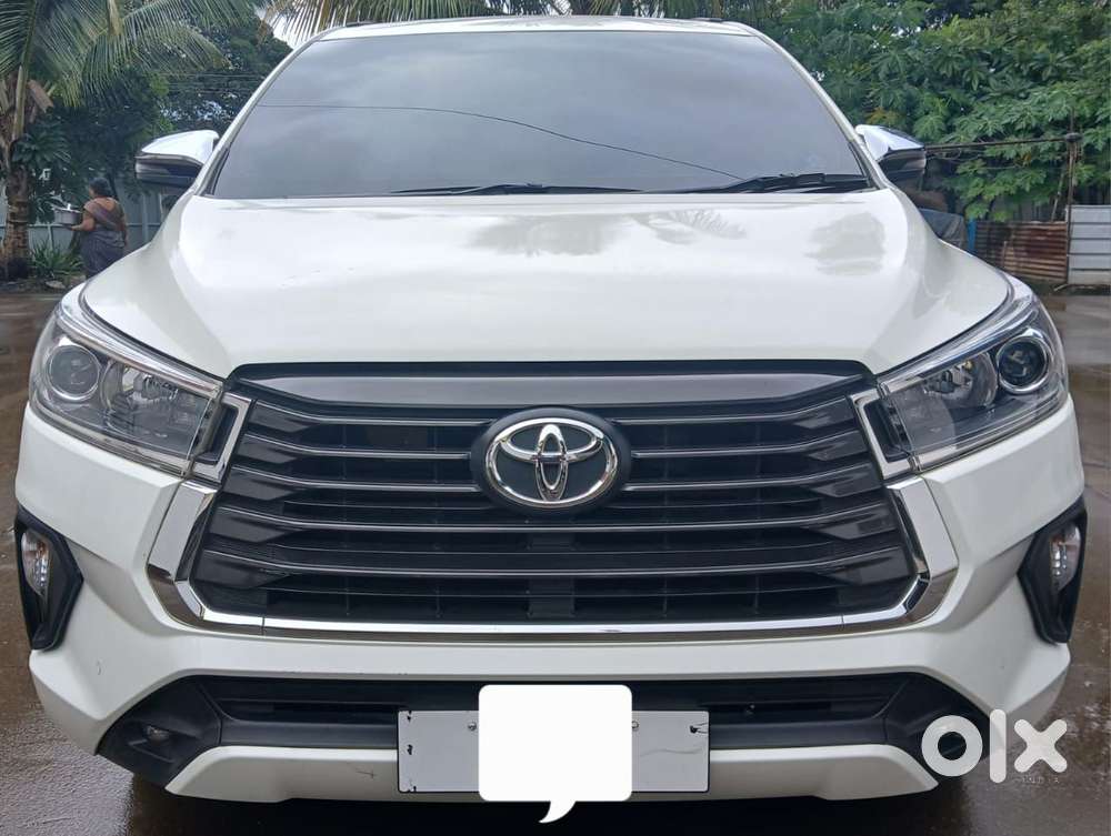 Toyota Innova Crysta 2.8z Automatic, 2021, Diesel