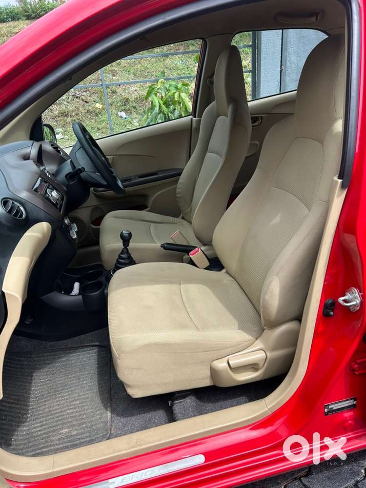 Honda Brio Mt 2013