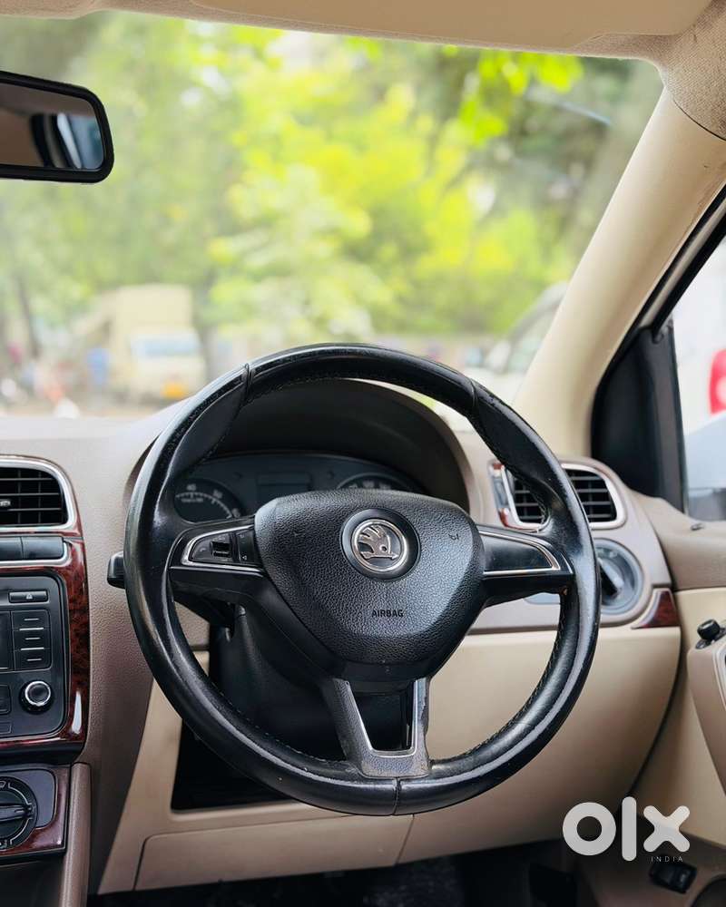 Skoda Rapid 2016 Petrol