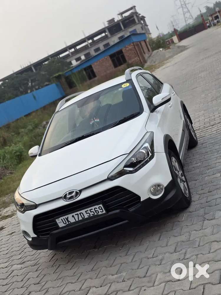 Hyundai I20 Active 
Petrol 
Full Insurance
Central Locking