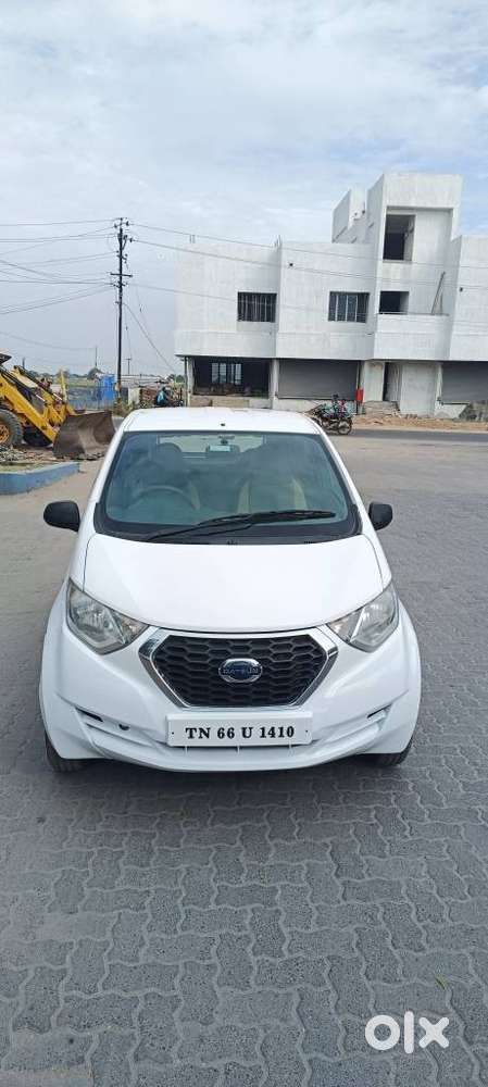 Datsun Redigo T Option, 2016, Petrol