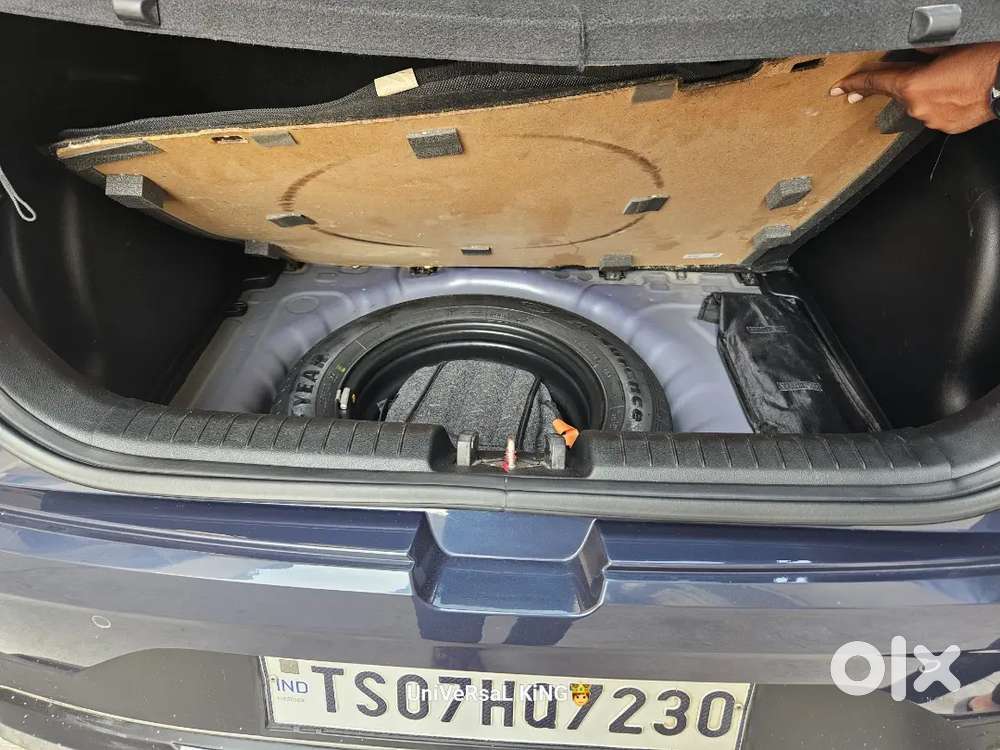 Hyundai Venue 2021 Petrol Well Maintained