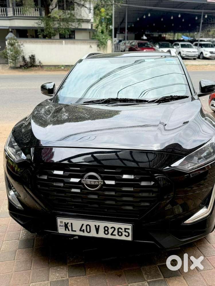 Nissan Magnite 2024 Petrol Well Maintained