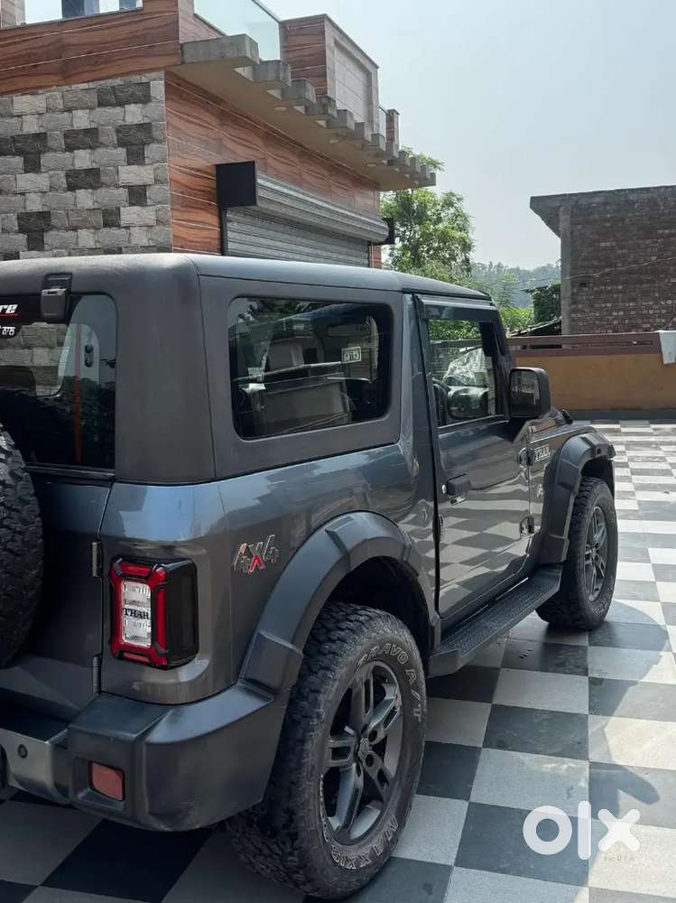Mahindra Thar 4 By 4 Diesel Automatic Top Model