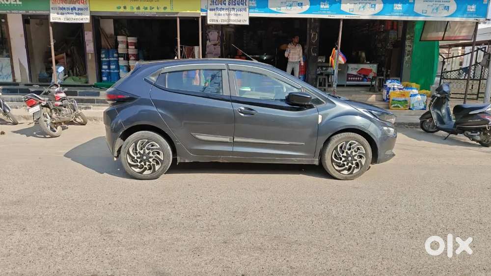Tata Altroz 2020 Petrol Well Maintained