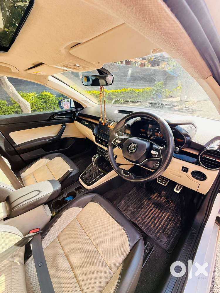 Skoda Slavia Style 1.5l Tsi Dsg, 2022, Petrol