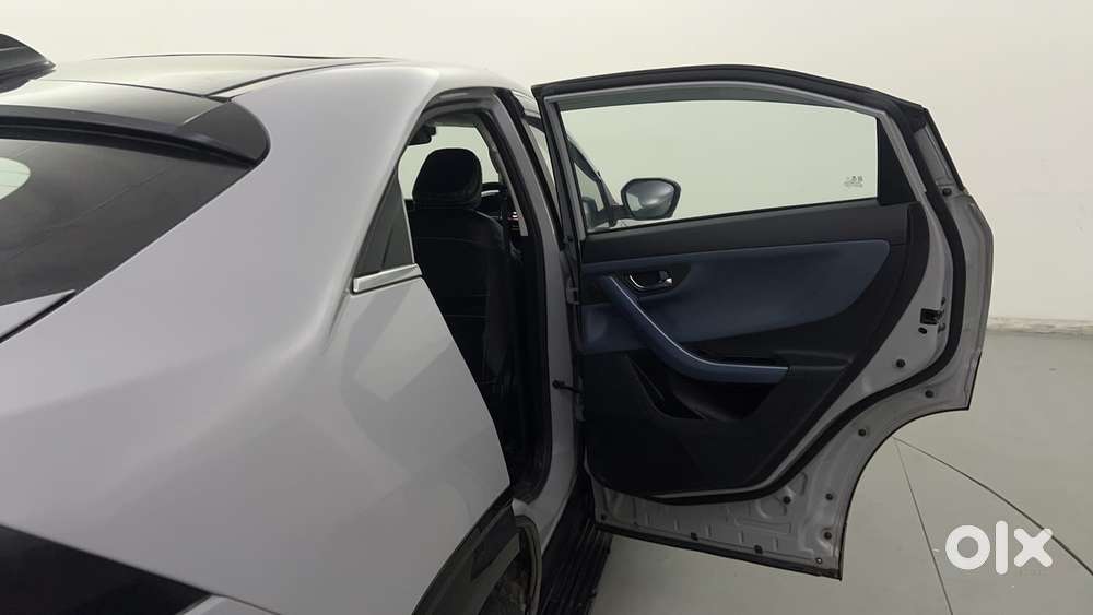 Tata Curvv Accomplished Plus A 1.2 Hyperion Gdi Petrol 6mt, 2024, Pe..